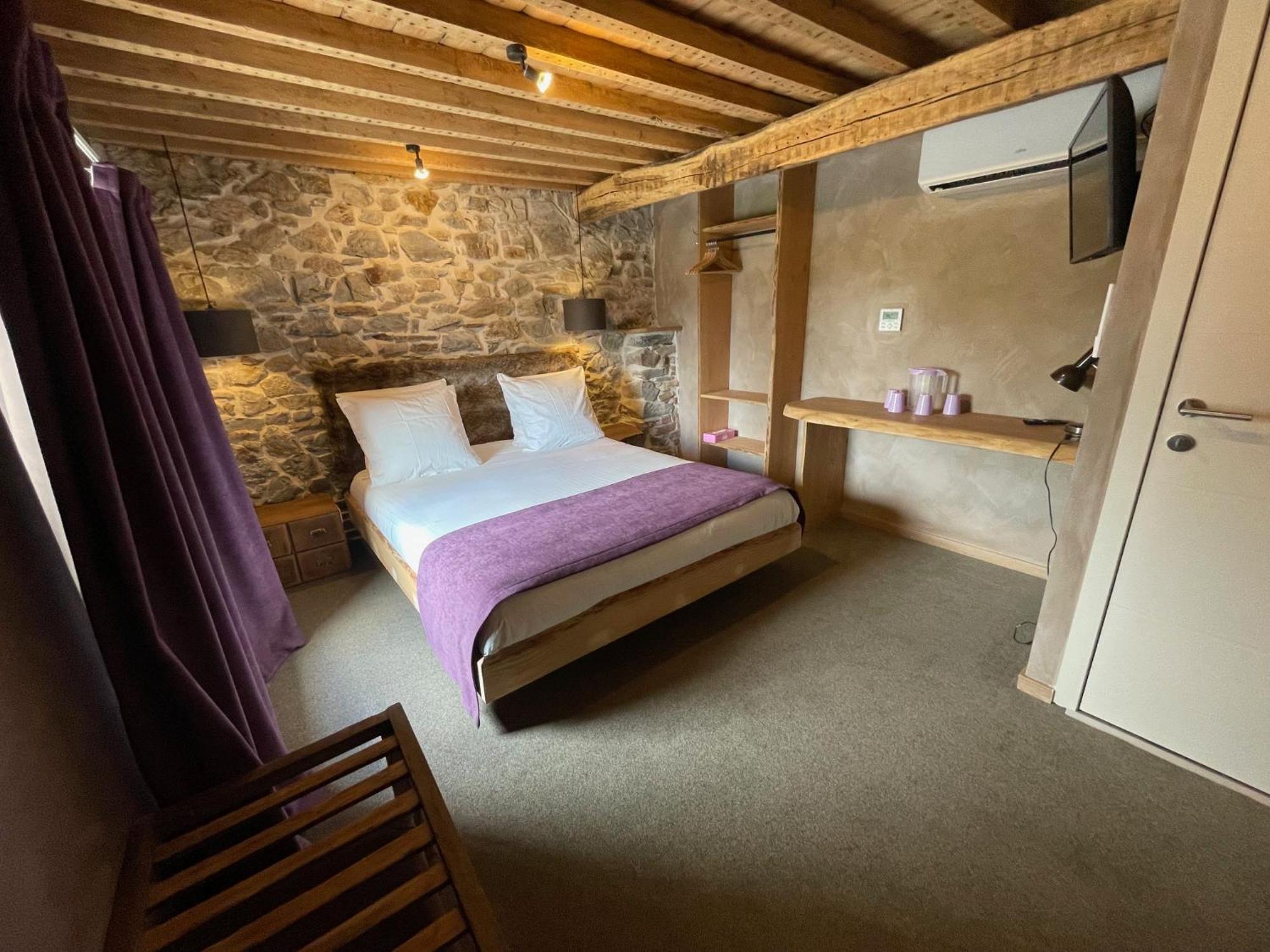 Les Chambres De Laurette Spa Eksteriør bilde