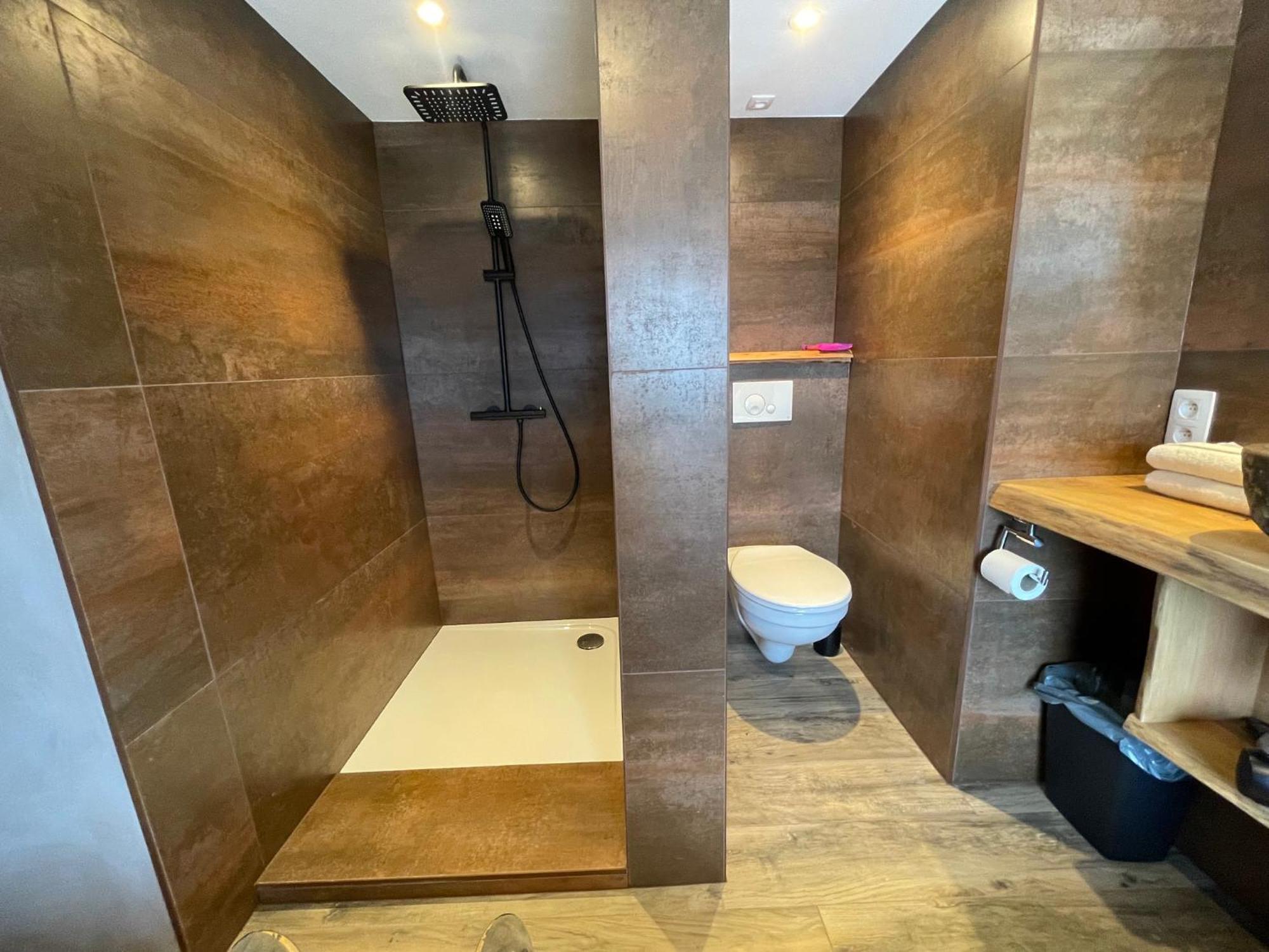 Les Chambres De Laurette Spa Eksteriør bilde