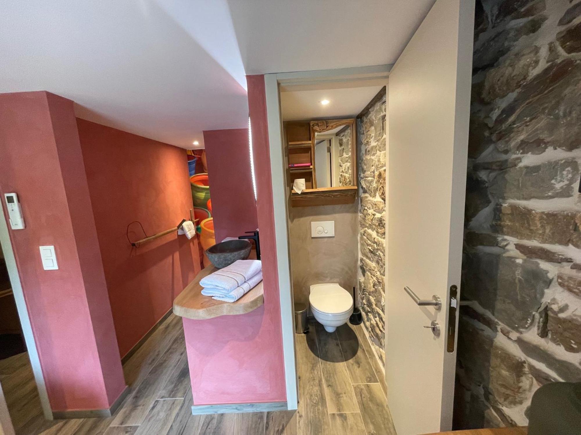 Les Chambres De Laurette Spa Eksteriør bilde