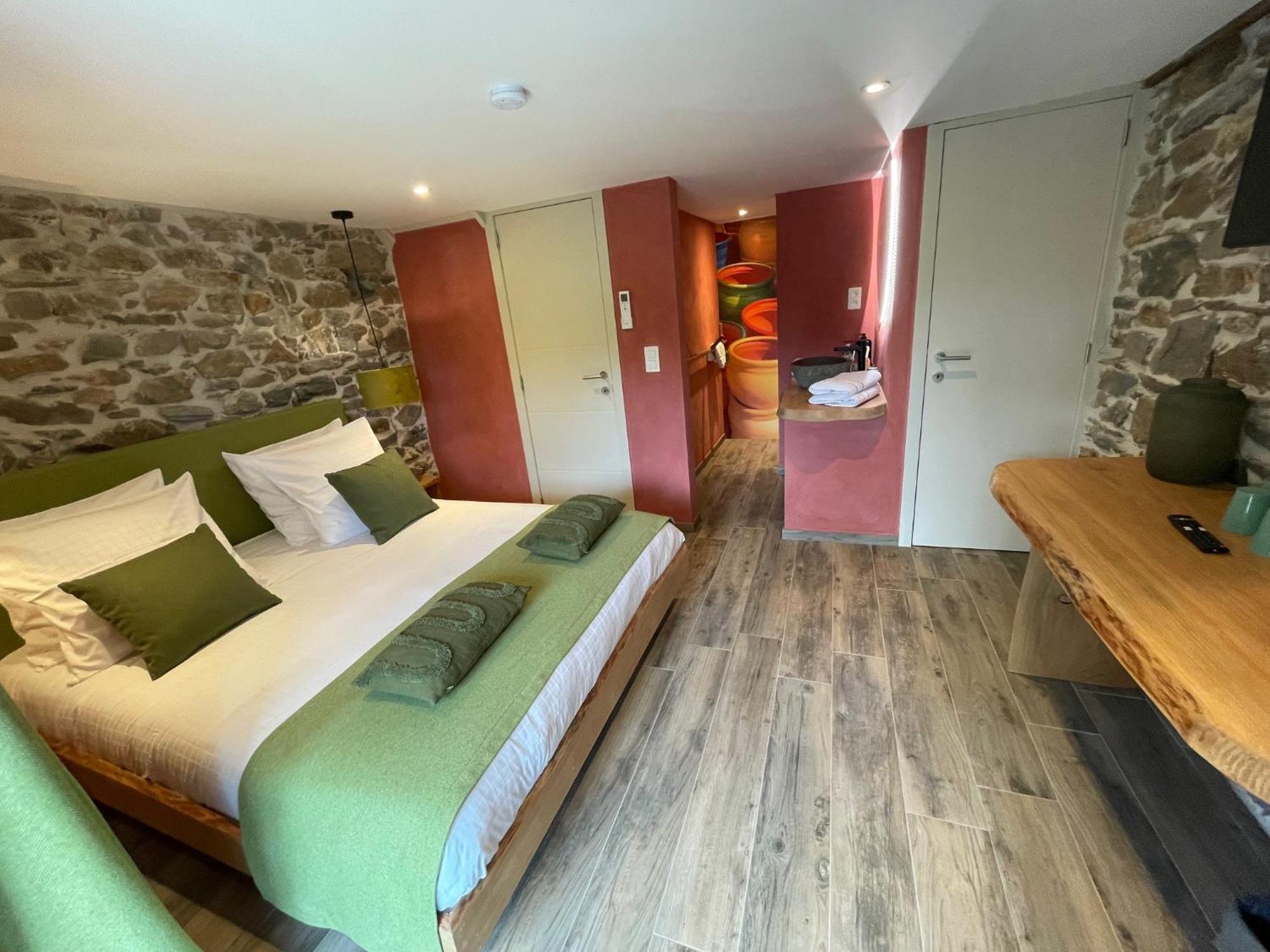 Les Chambres De Laurette Spa Eksteriør bilde